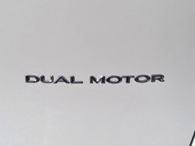Used 2021 Tesla Model Y Long Range AWD/4WD image 10