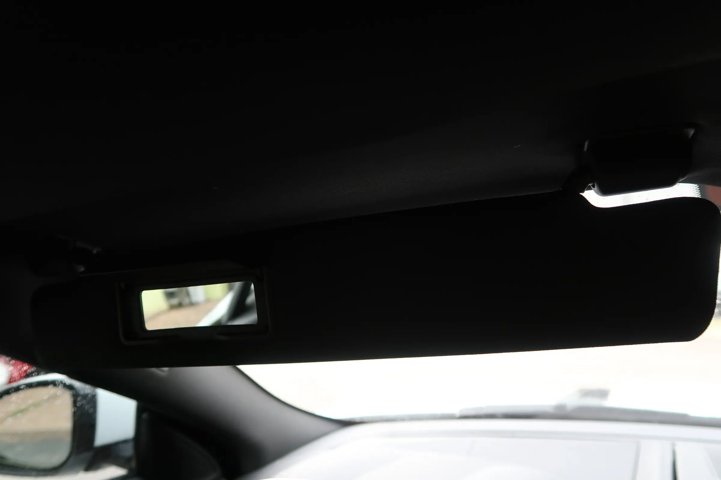 Used 2016 Jaguar F-TYPE S image 31