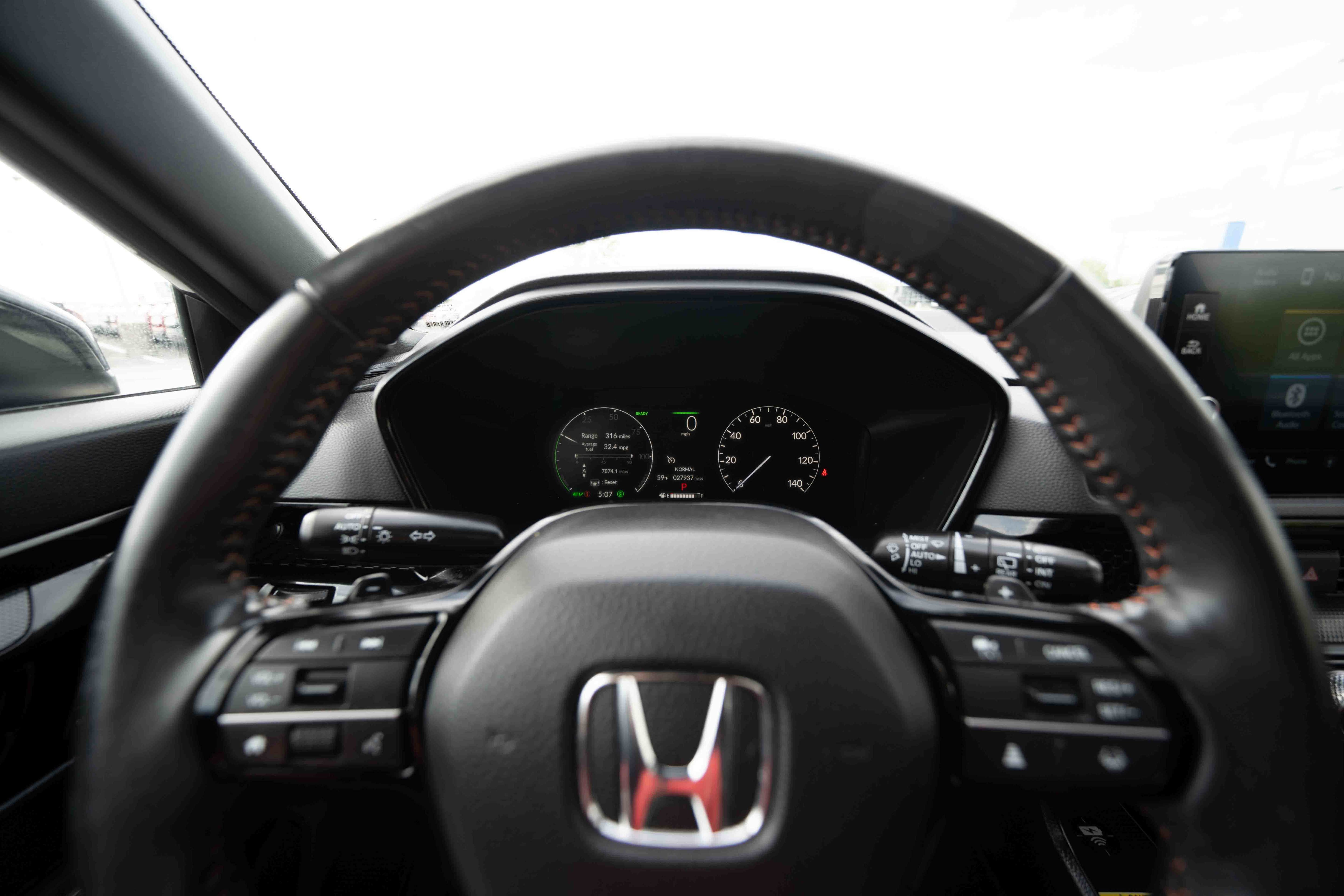 Used 2023 Honda CR-V Sport Touring image 15