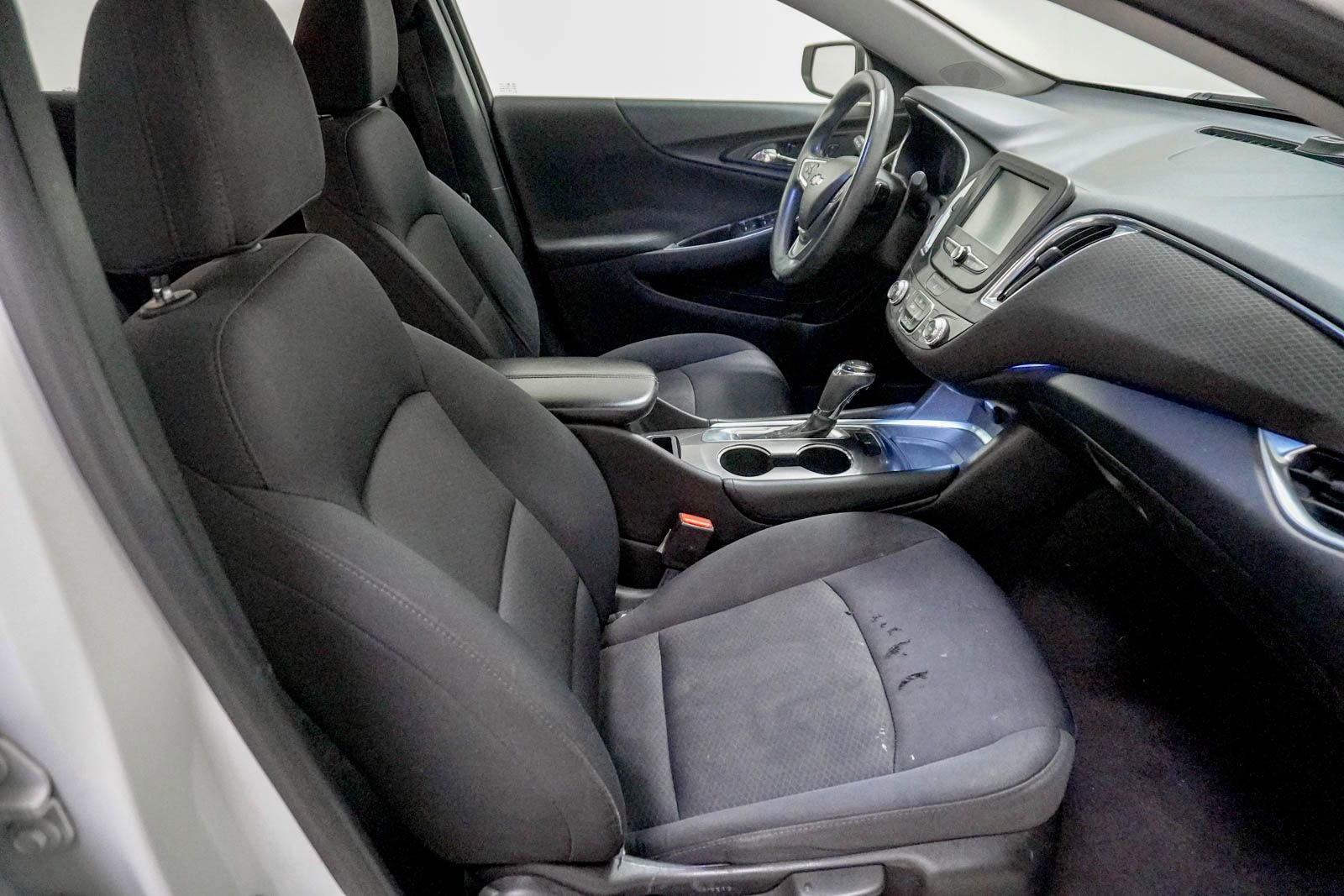 Used 2016 Chevrolet Malibu LT FWD image 26