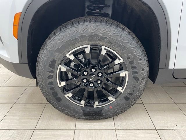 New 2026 Chevrolet Traverse Z71 w/ Driver Confidence Package image 8