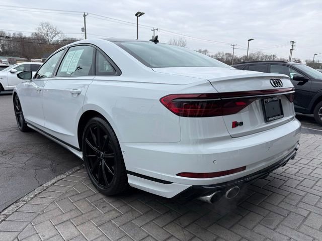 Used 2023 Audi S8 w/ S8 Executive Package image 9