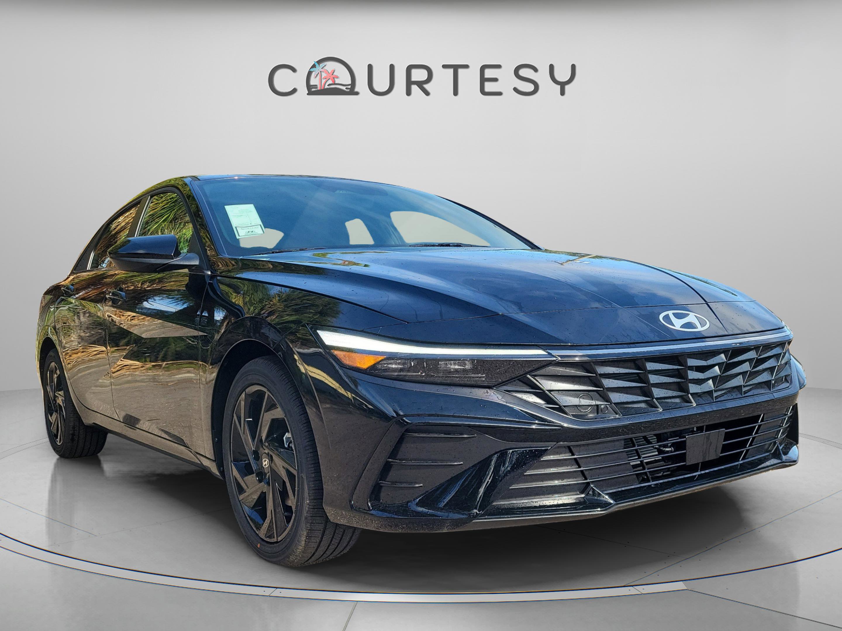 New 2026 Hyundai Elantra SEL Sport image 5