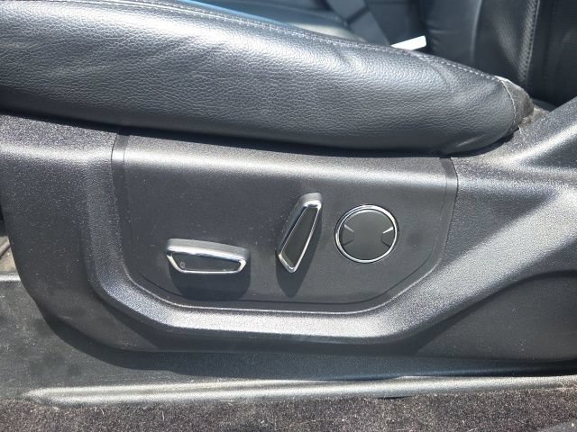 Used 2018 Ford Expedition Max Limited RWD image 28