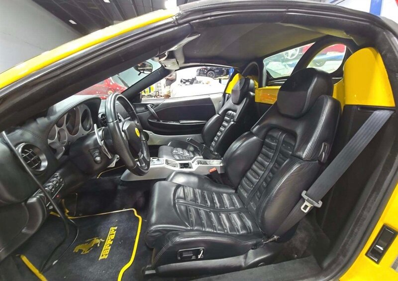 Used 2001 Ferrari 360 Spider RWD image 7