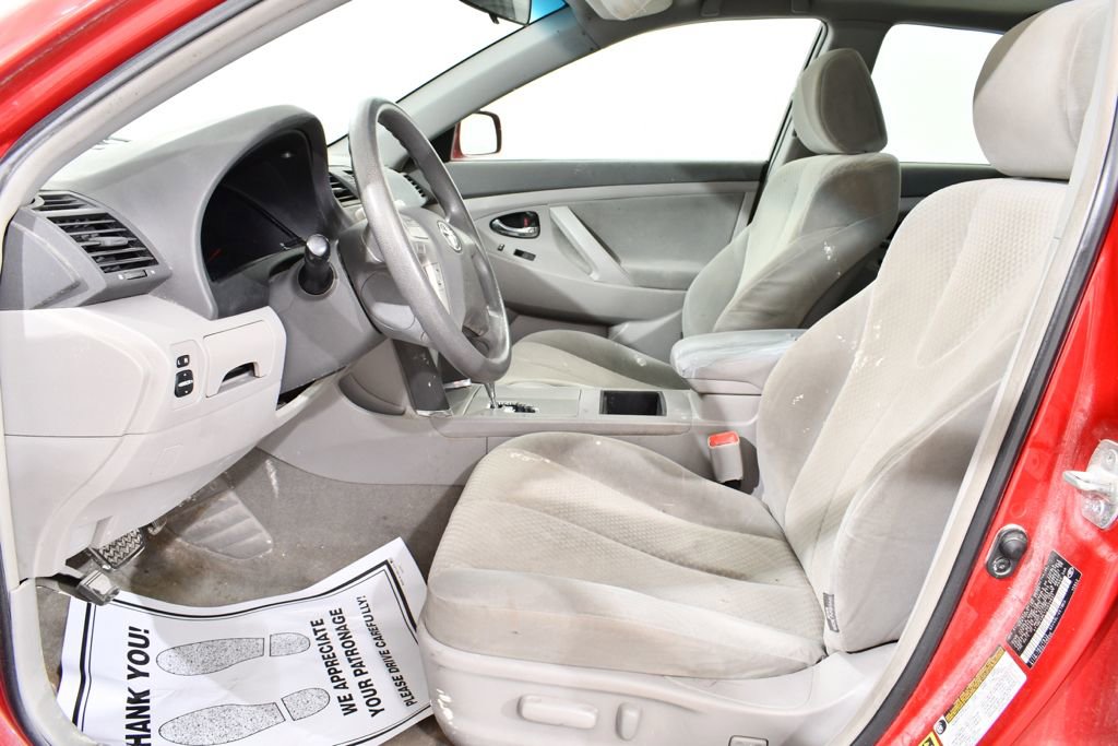 Used 2007 Toyota Camry SE FWD image 6