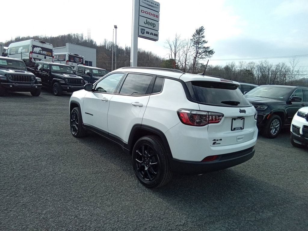 New 2026 Jeep Compass Latitude image 6