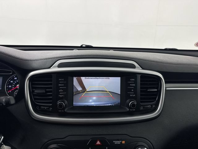 Used 2020 Kia Sorento LX AWD/4WD image 8