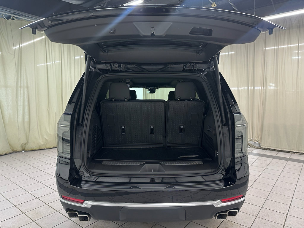 New 2026 Chevrolet Tahoe High Country w/ Sun And Tow Package image 9