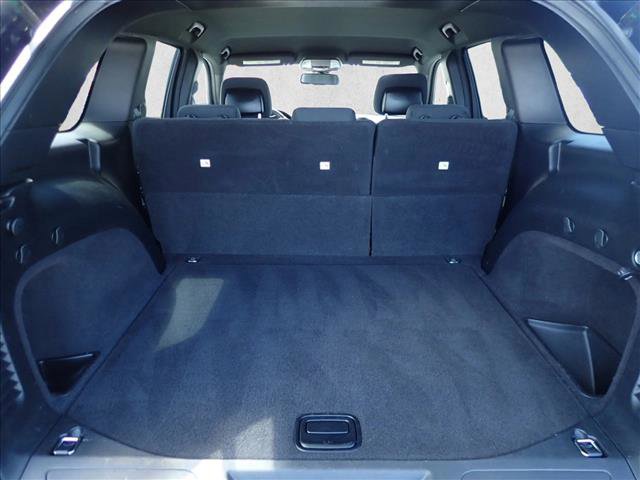 Used 2015 Jeep Grand Cherokee Laredo w/ Quick Order Package 23E AWD/4WD image 8