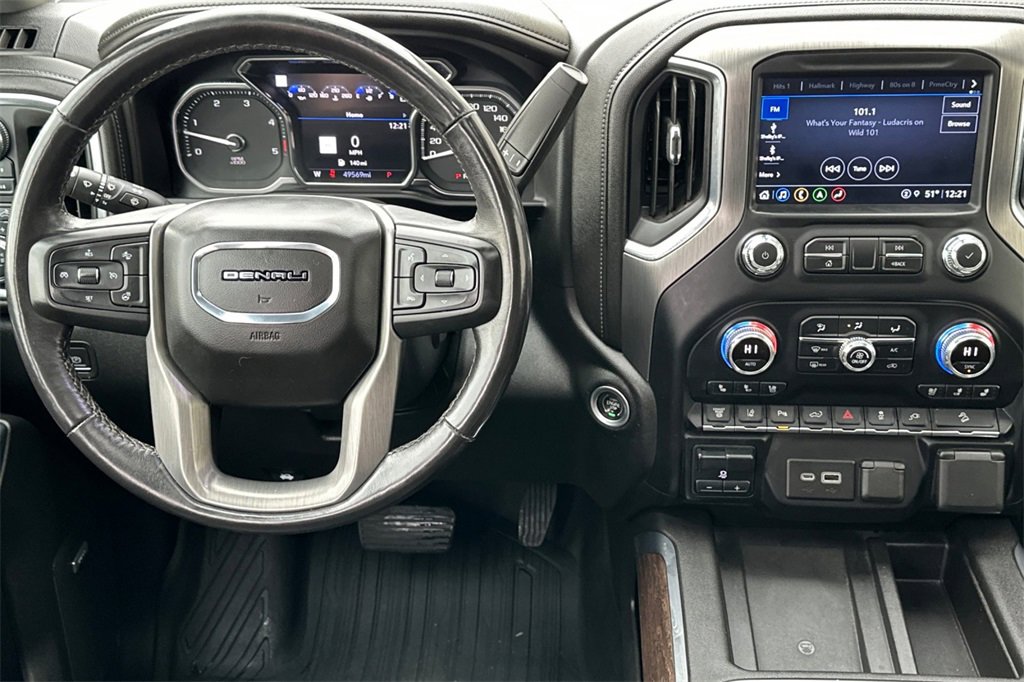 Used 2022 GMC Sierra 3500 Denali image 15