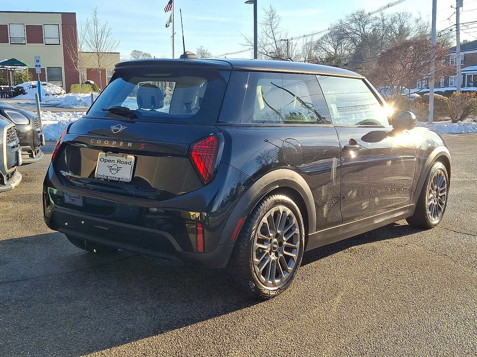 Used 2025 MINI Cooper S image 5