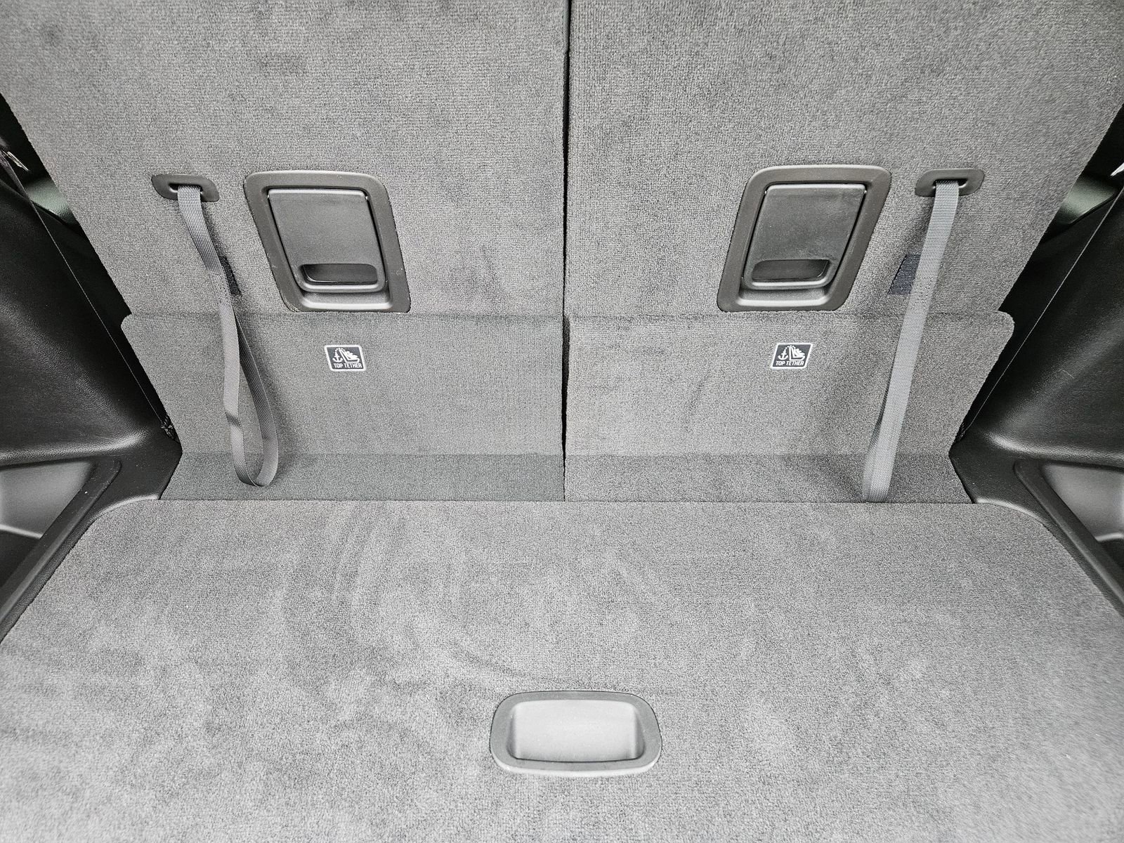 New 2025 Jeep Grand Cherokee L Laredo image 31