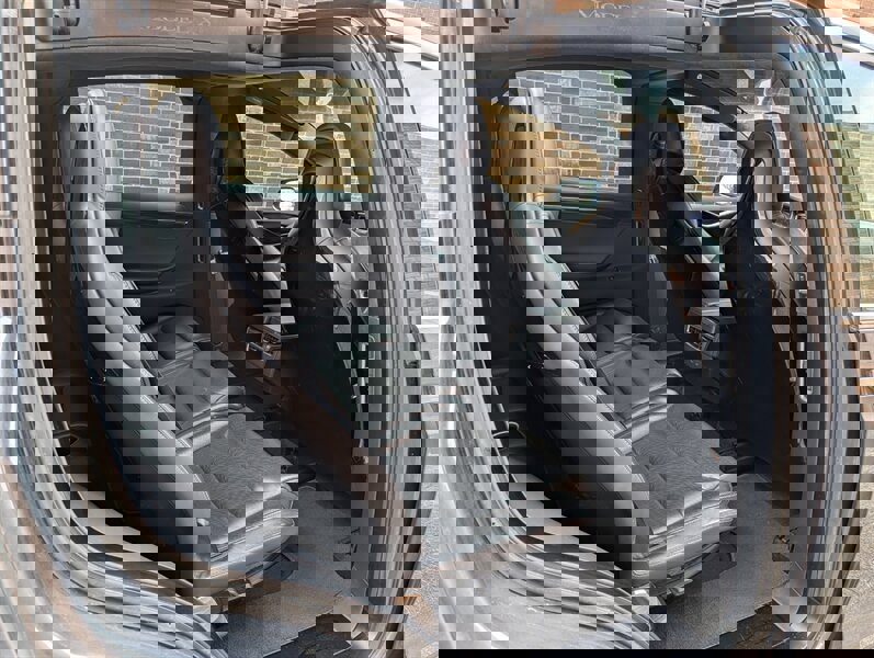 Used 2016 Tesla Model X 75D AWD/4WD image 35