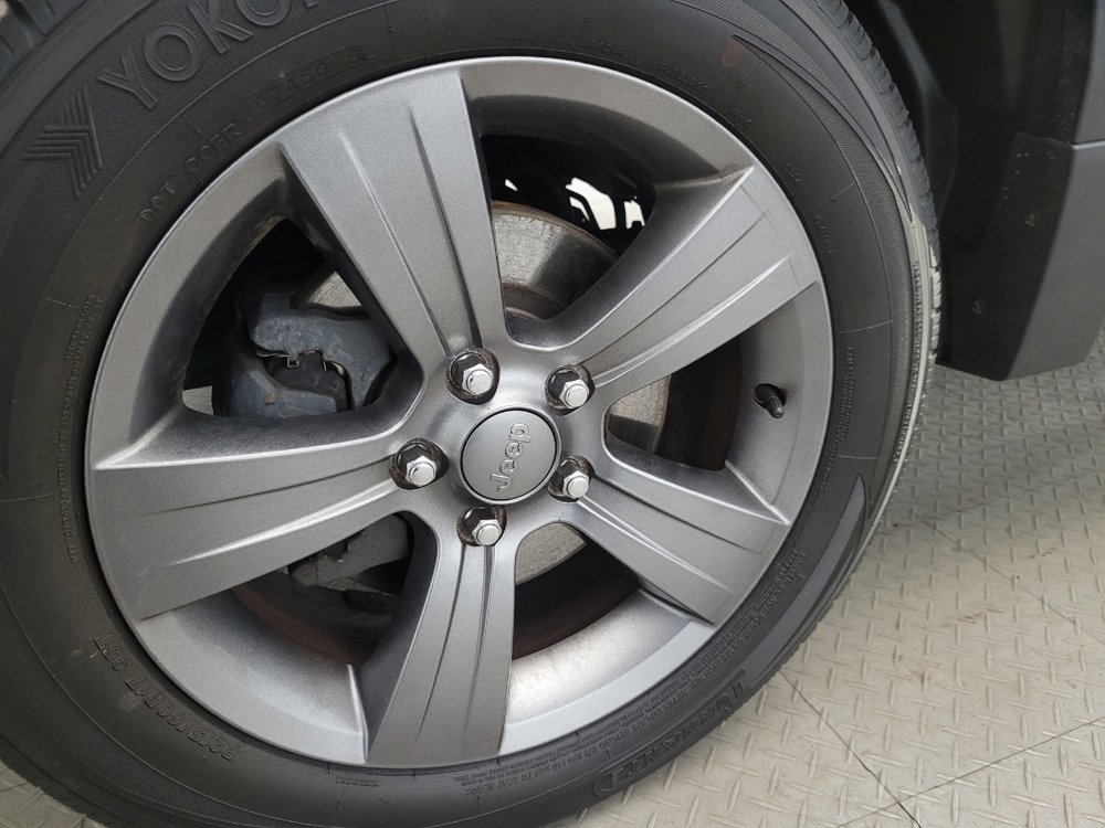 Used 2015 Jeep Patriot High Altitude image 31