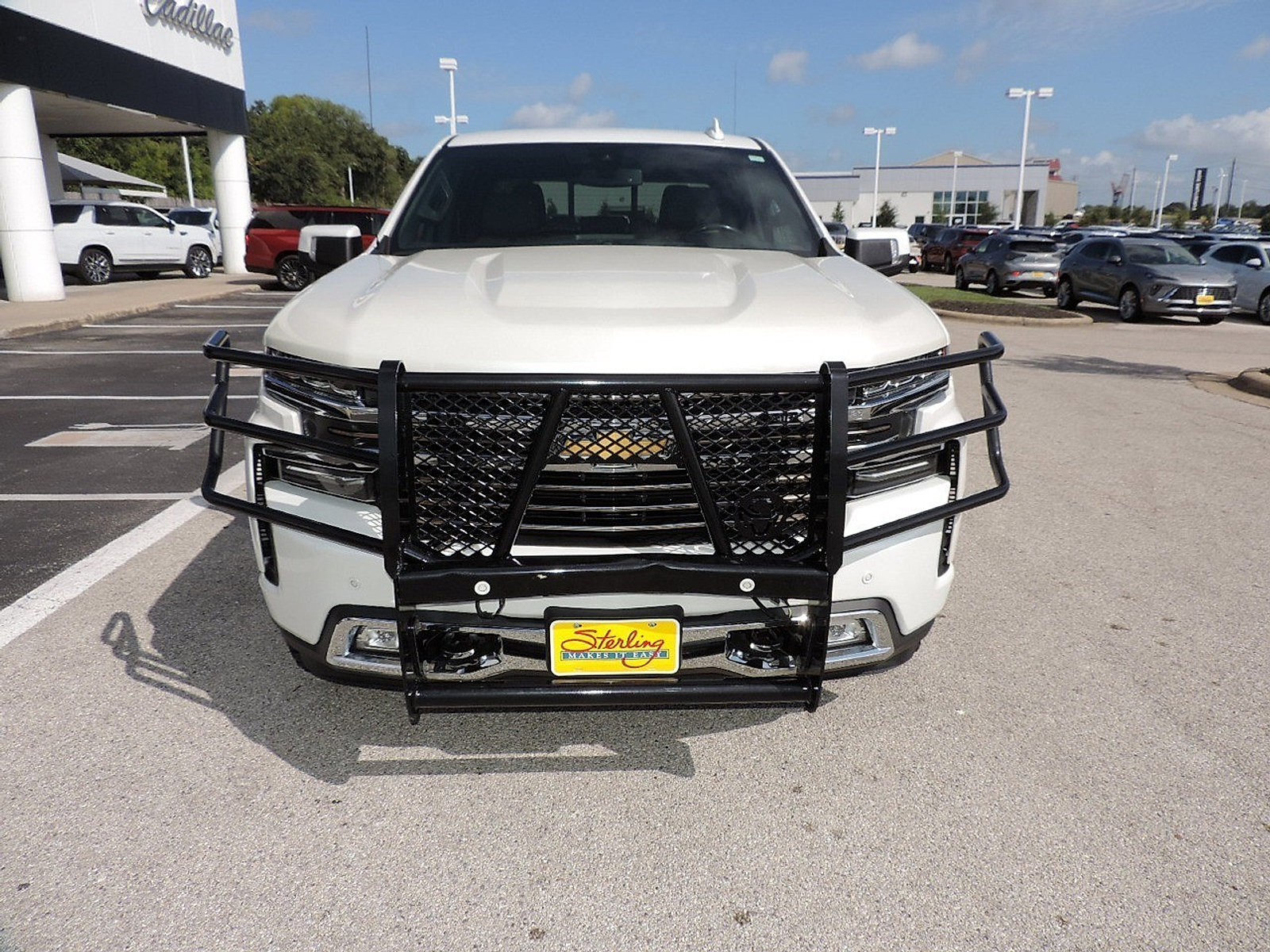 Certified 2019 Chevrolet Silverado 1500 High Country w/ Safety Package II AWD/4WD image 2