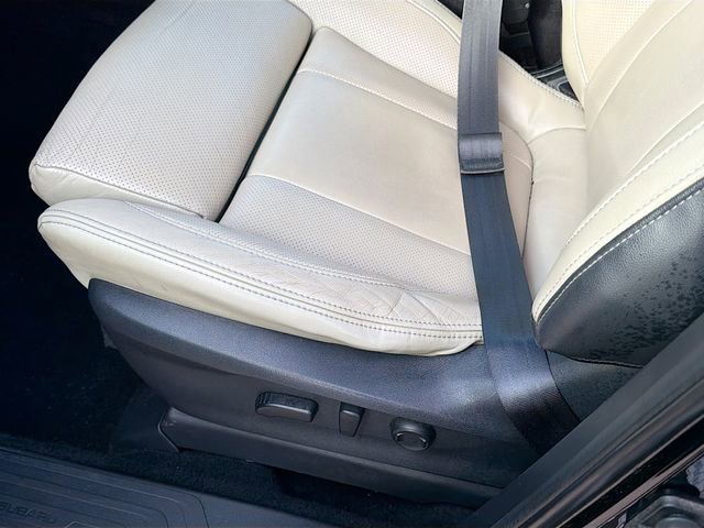 Used 2019 Subaru Ascent Limited w/ Popular Package #3 image 18