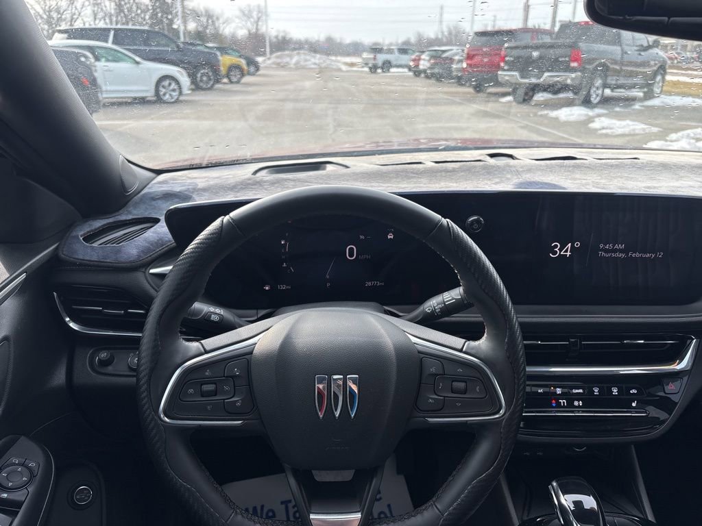 Used 2024 Buick Envista Avenir image 37