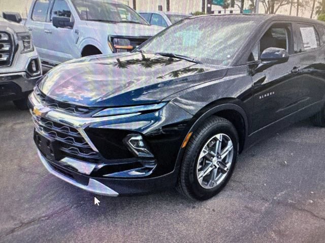 Used 2024 Chevrolet Blazer LT w/ LPO, Floor Liner Package FWD image 2
