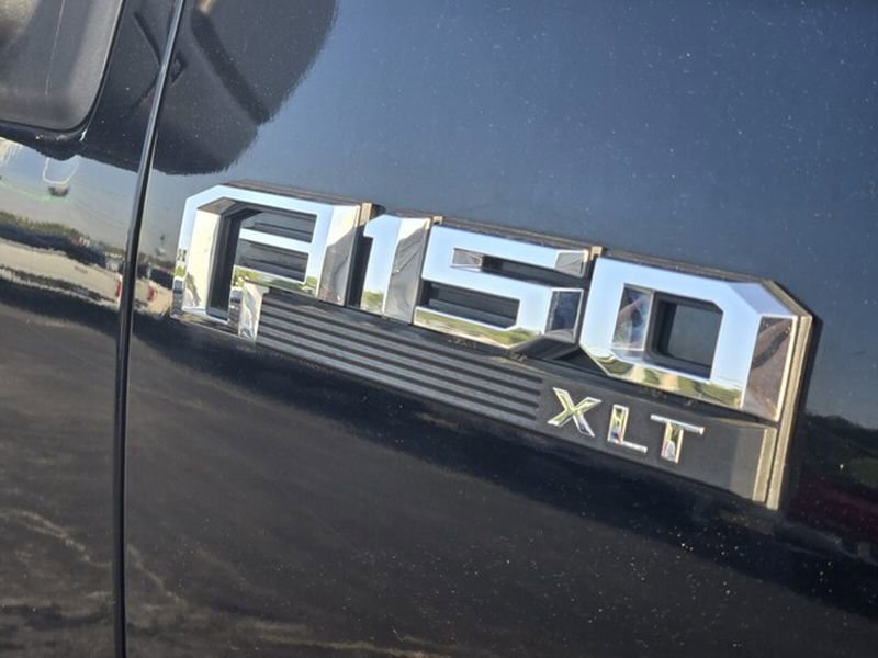 Certified 2017 Ford F150 XLT w/ Equipment Group 302A Luxury image 22