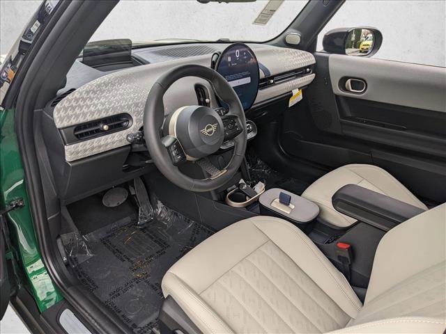 New 2026 MINI Cooper 2-Door Hardtop FWD image 3