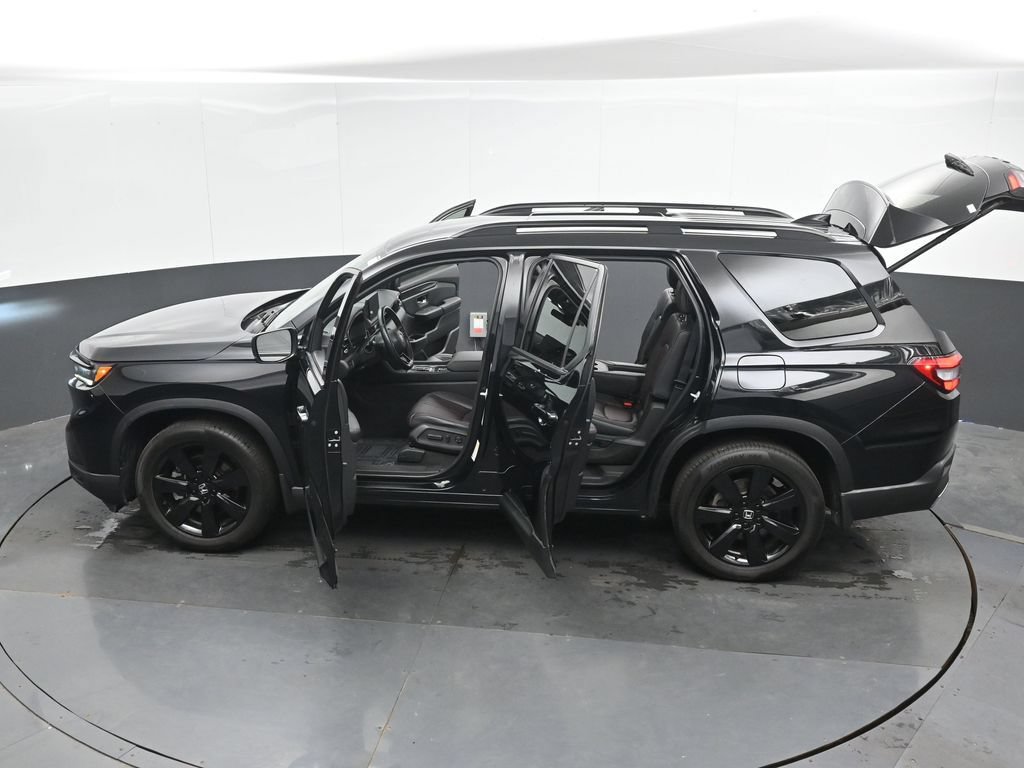 Used 2023 Honda Pilot Elite image 52