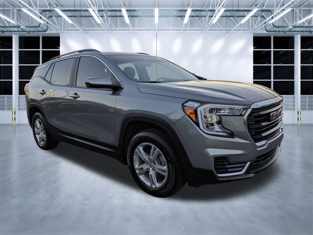 Used 2023 GMC Terrain SLE w/ Driver Convenience Package