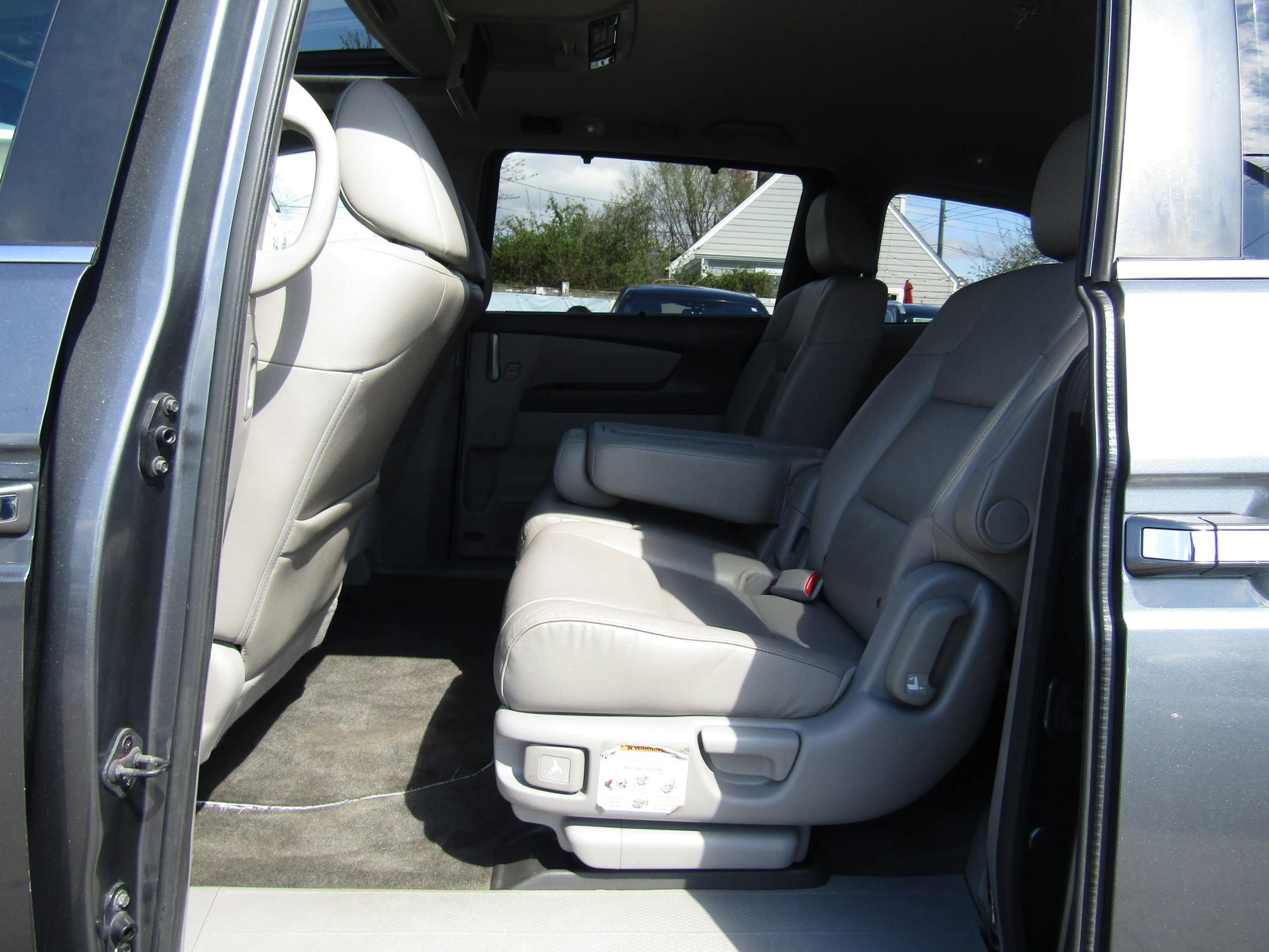 Used 2013 Honda Odyssey EX-L image 16