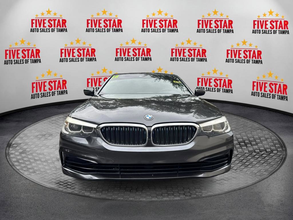 Used 2019 BMW 530e image 2