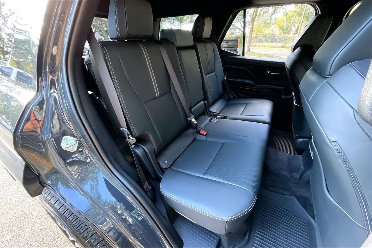 Used 2025 Toyota 4Runner Limited image 22
