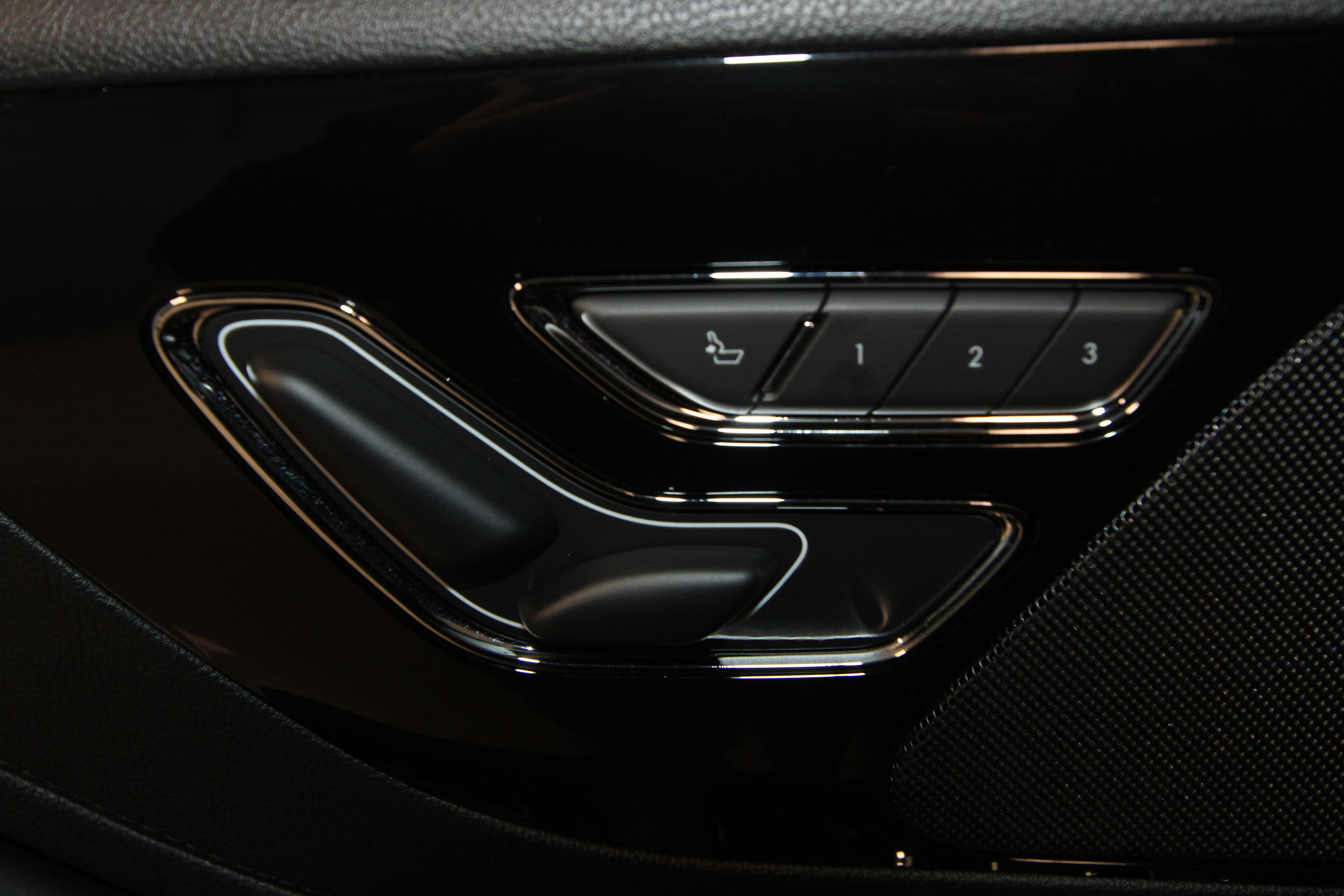 New 2026 Lincoln Aviator Reserve image 6