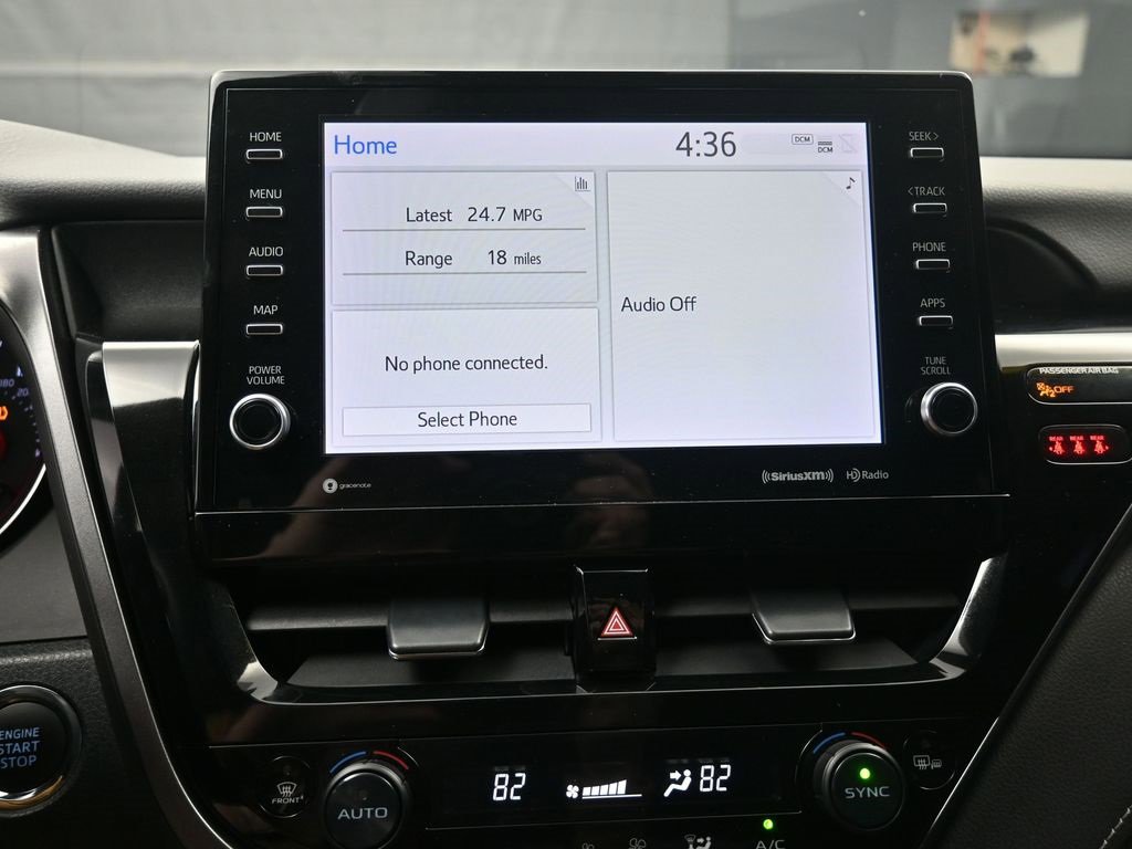 Used 2021 Toyota Camry XSE image 11