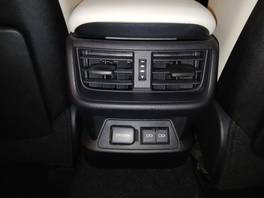 Used 2023 Lexus ES 250 w/ Premium Package image 18