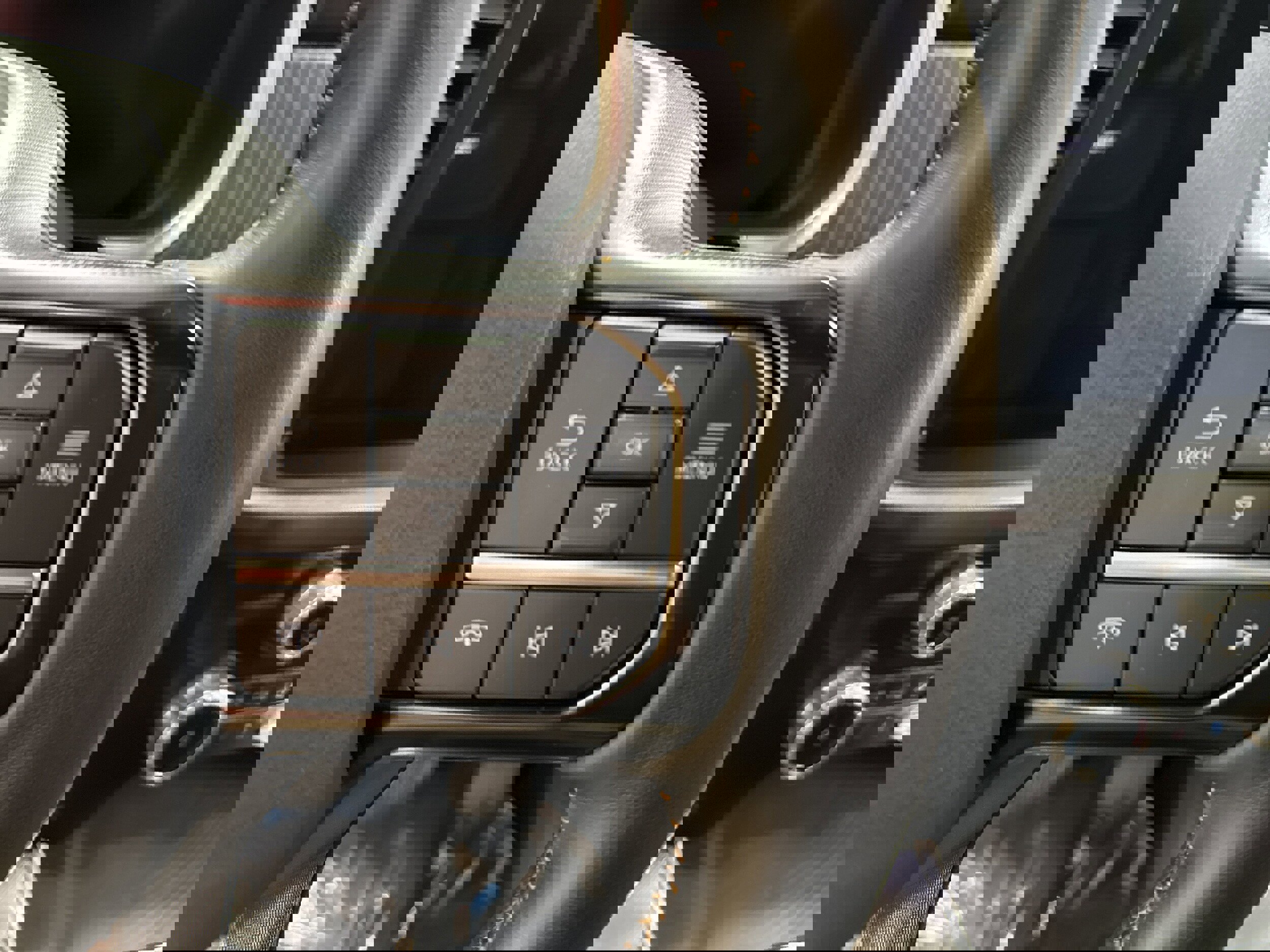 Used 2023 Ford F150 Platinum image 33