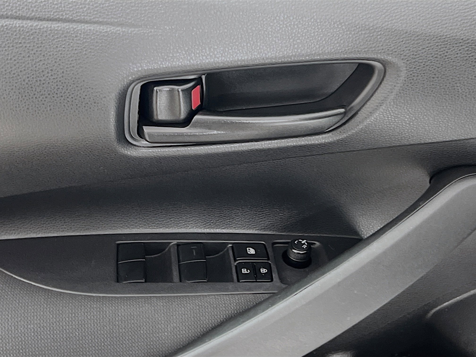 Used 2024 Toyota Corolla LE image 17