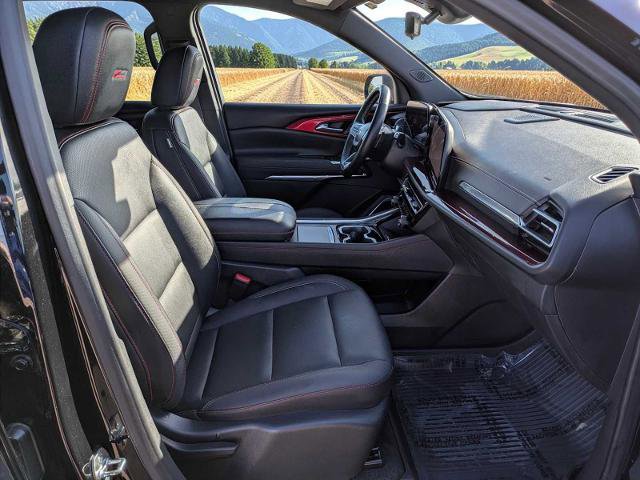 Used 2024 Chevrolet Traverse Z71 w/ Enhanced Driving Package AWD/4WD image 17