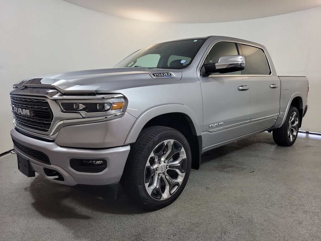 Used 2024 RAM 1500 Limited w/ Body Color Bumper Group AWD/4WD image 3