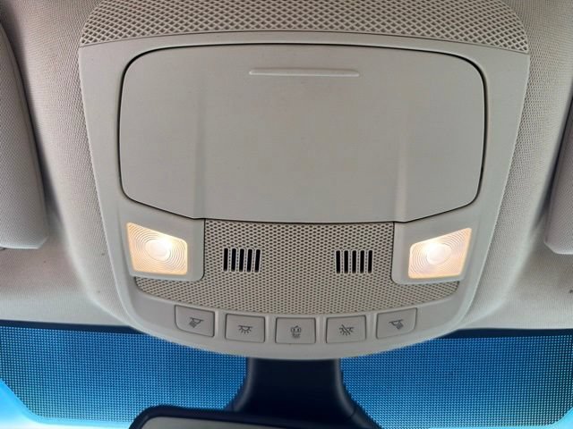 Used 2019 Ford Edge SE FWD image 22