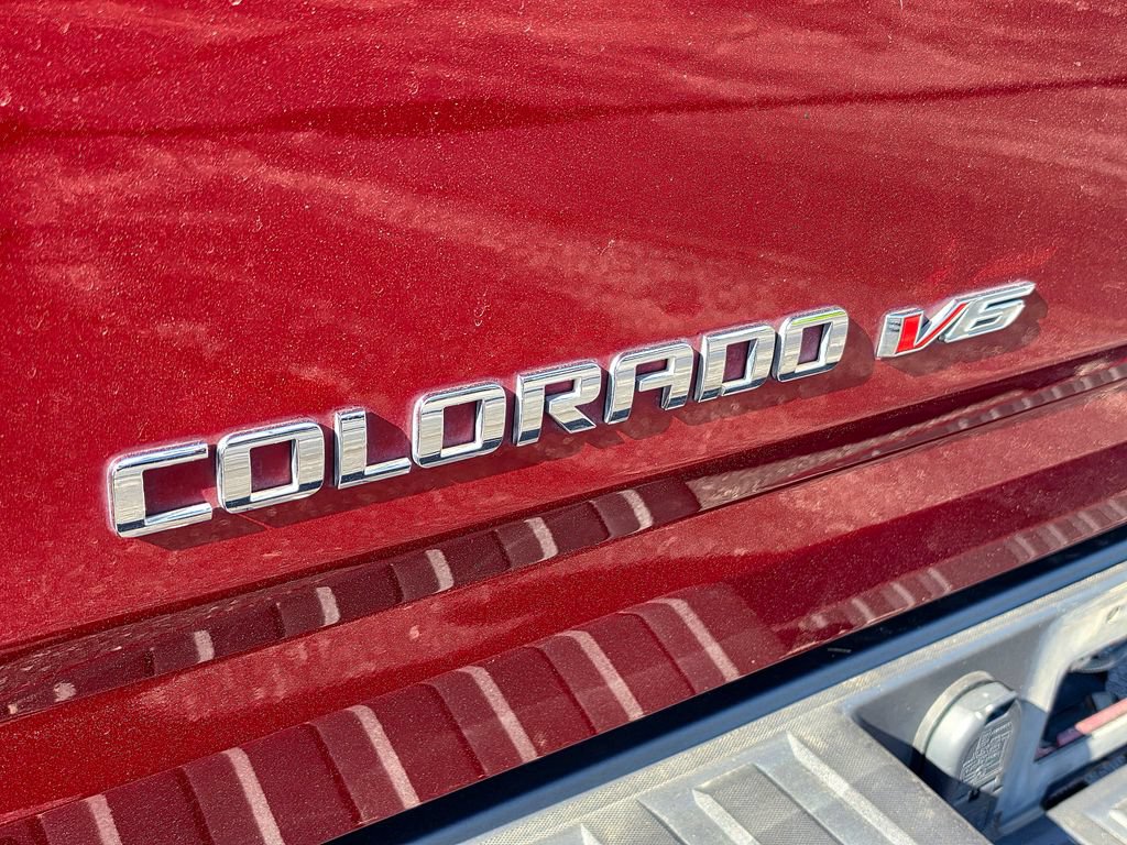 Used 2020 Chevrolet Colorado Z71 AWD/4WD image 8