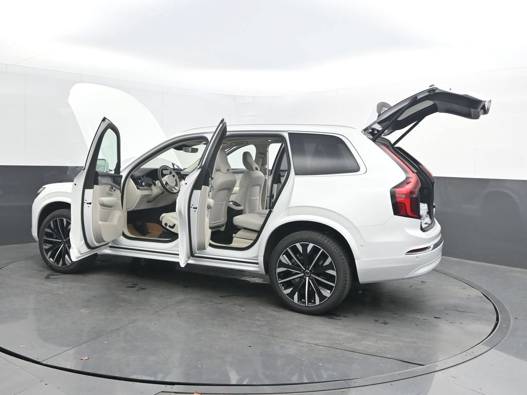 New 2026 Volvo XC90 B6 Ultra w/ Protection Package Premier AWD/4WD image 32