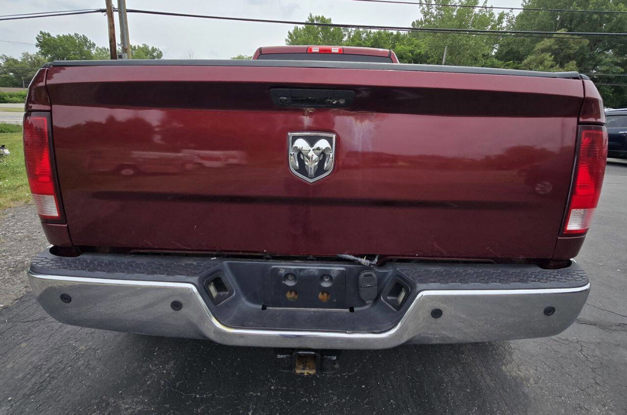 Used 2016 RAM 3500 Tradesman w/ Chrome Appearance Group image 5
