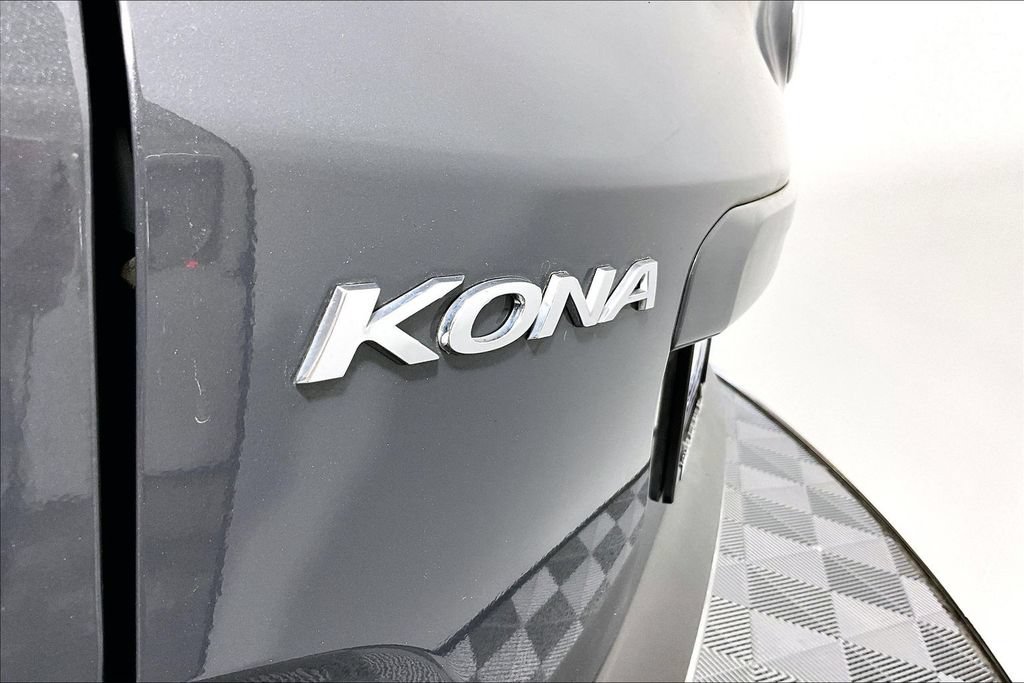 Used 2023 Hyundai Kona SEL w/ Convenience Package FWD image 14