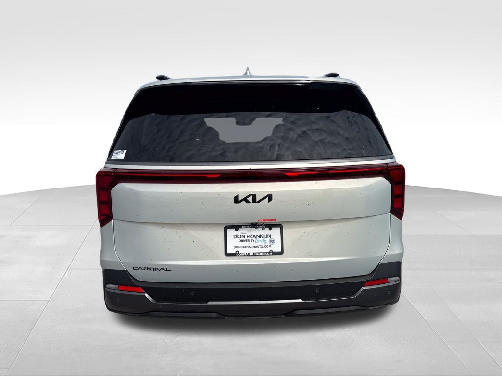 New 2027 Kia Carnival SX FWD image 4