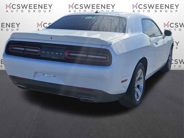 Used 2021 Dodge Challenger SXT w/ Driver Convenience Group image 5