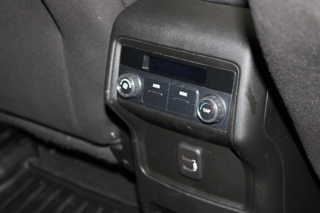 Used 2019 GMC Acadia SLE FWD image 25