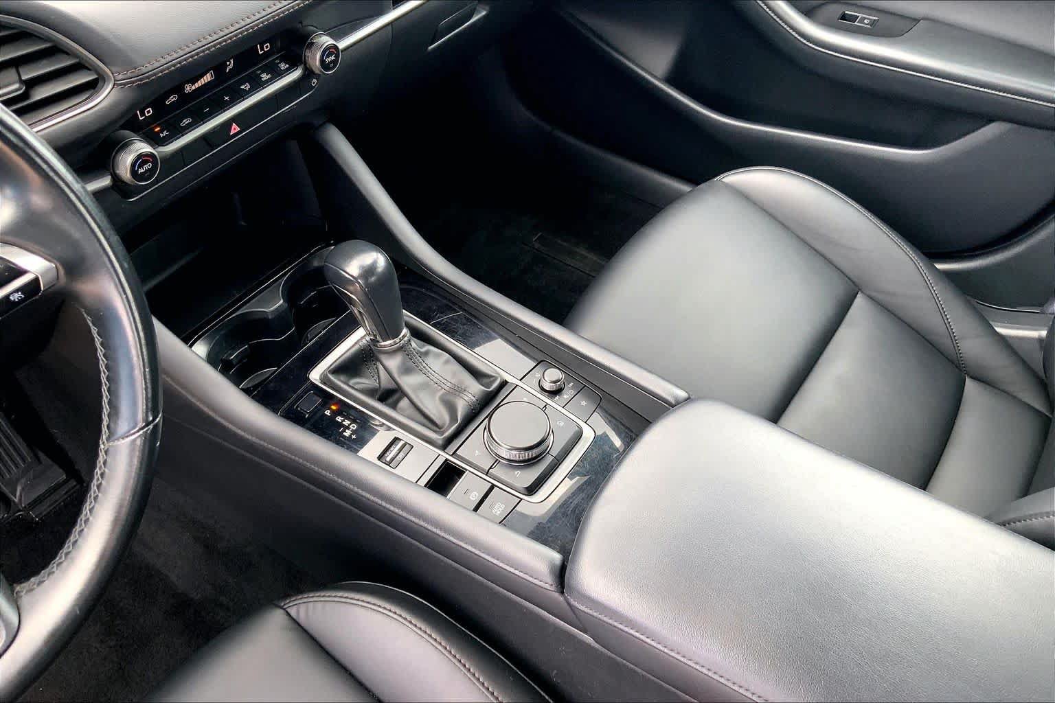 Used 2024 MAZDA MAZDA3 s FWD image 16