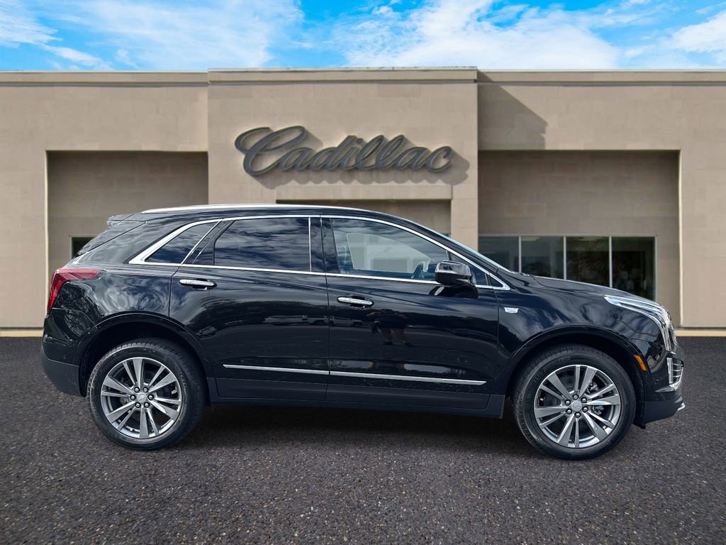 New 2025 Cadillac XT5 Premium Luxury w/ Technology Package image 2