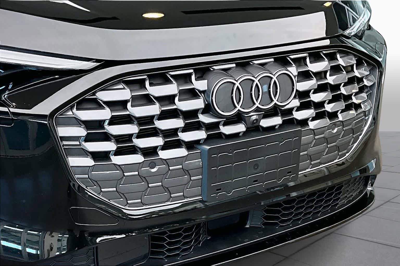 Certified 2025 Audi Q5 Premium w/ Premium Plus AWD/4WD image 32