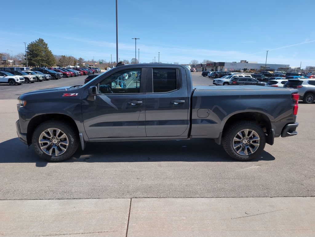 Used 2022 Chevrolet Silverado 1500 RST AWD/4WD image 5