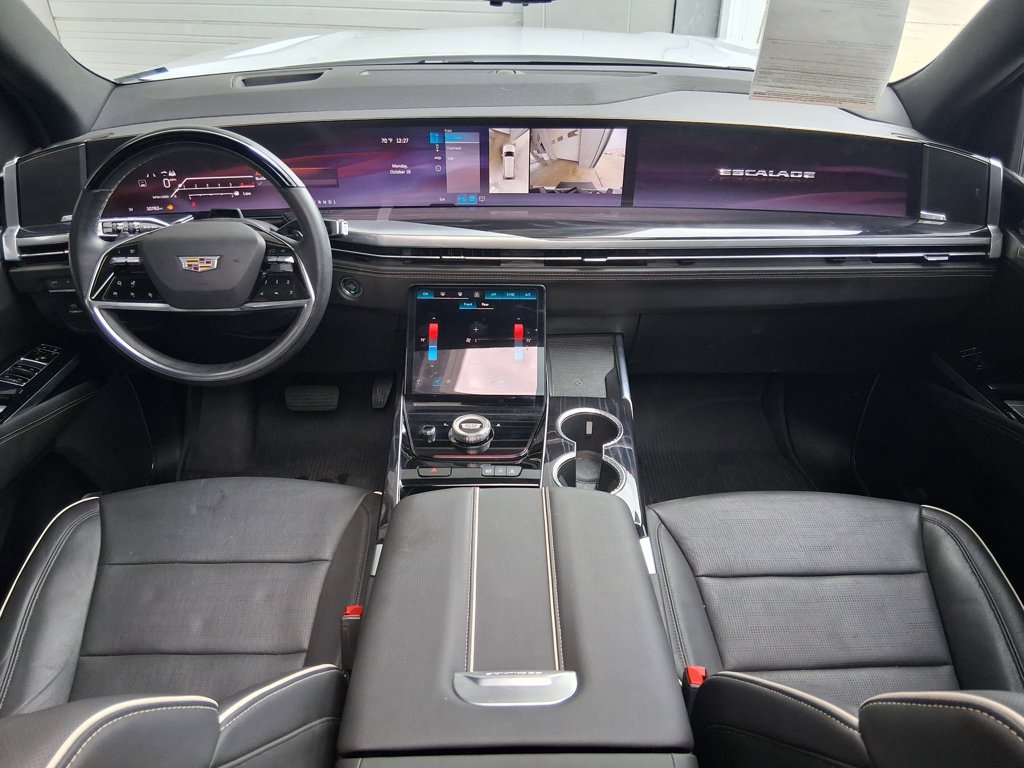 Used 2026 Cadillac Escalade Sport w/ Touring Package AWD/4WD image 10